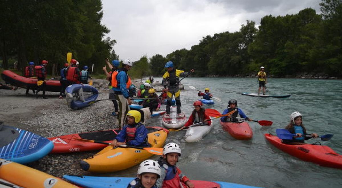 Club Canoë-Kayak EAU VIVE EMBRUN EMBRUN - Club Canoë-Kayak EAU VIVE EMBRUN EMBRUN Club Canoë-Kayak EAU VIVE EMBRUN EMBRUN - Club Canoë-Kayak EAU VIVE EMBRUN EMBRUN
