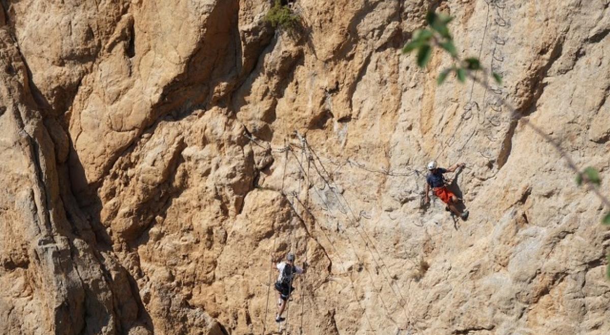 Horizons tout Terrain - Bureau Montagne - via ferrata Horizons tout Terrain - Bureau Montagne - via ferrata