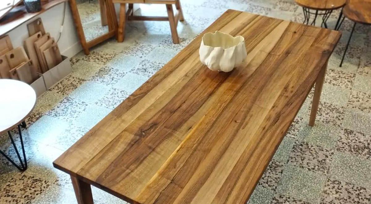 Mobilier en bois &amp; sculpture - La boutique - Atelier et les créations que l’on peut y croiser