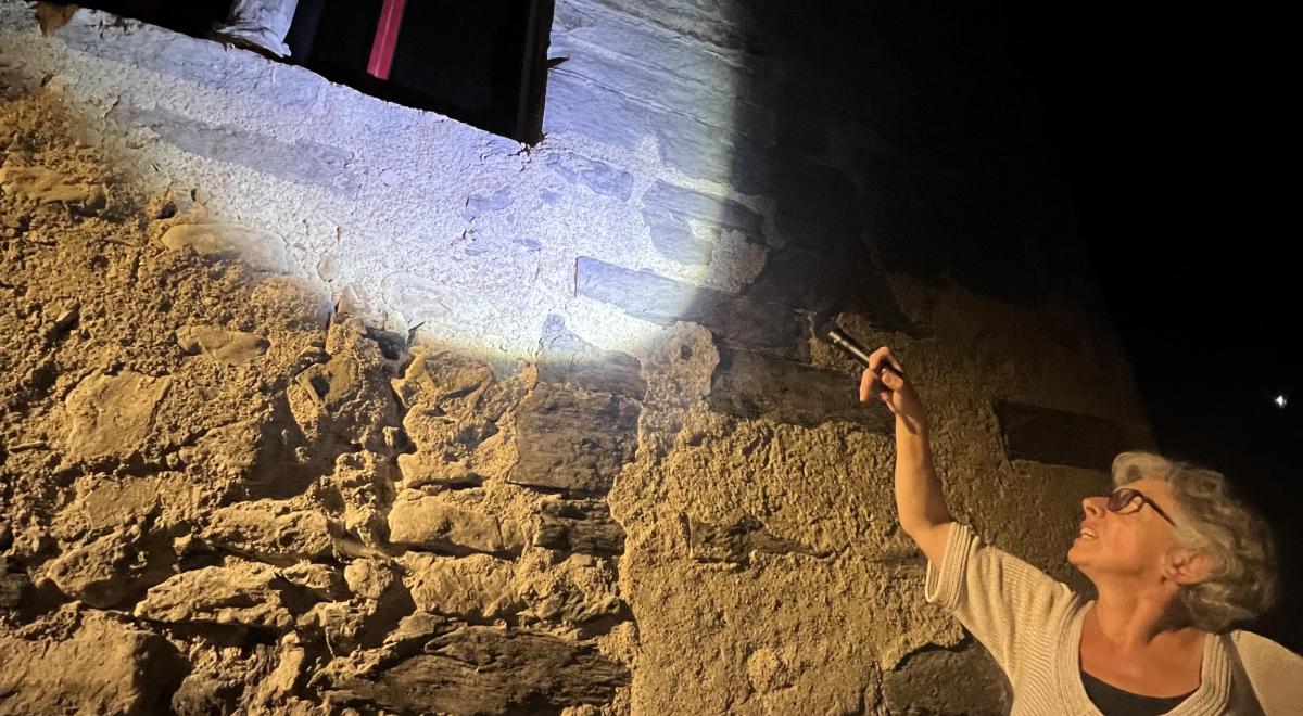 Visite nocturne, guidée et contée : Embrun d'ombre &amp; de lumière_Embrun - Visite nocturne, guidée et contée : Embrun d'ombre &amp; de lumière_Embrun