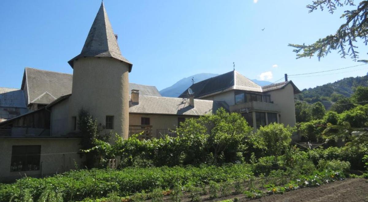 Camping La Tour EMBRUN - Camping La Tour EMBRUN