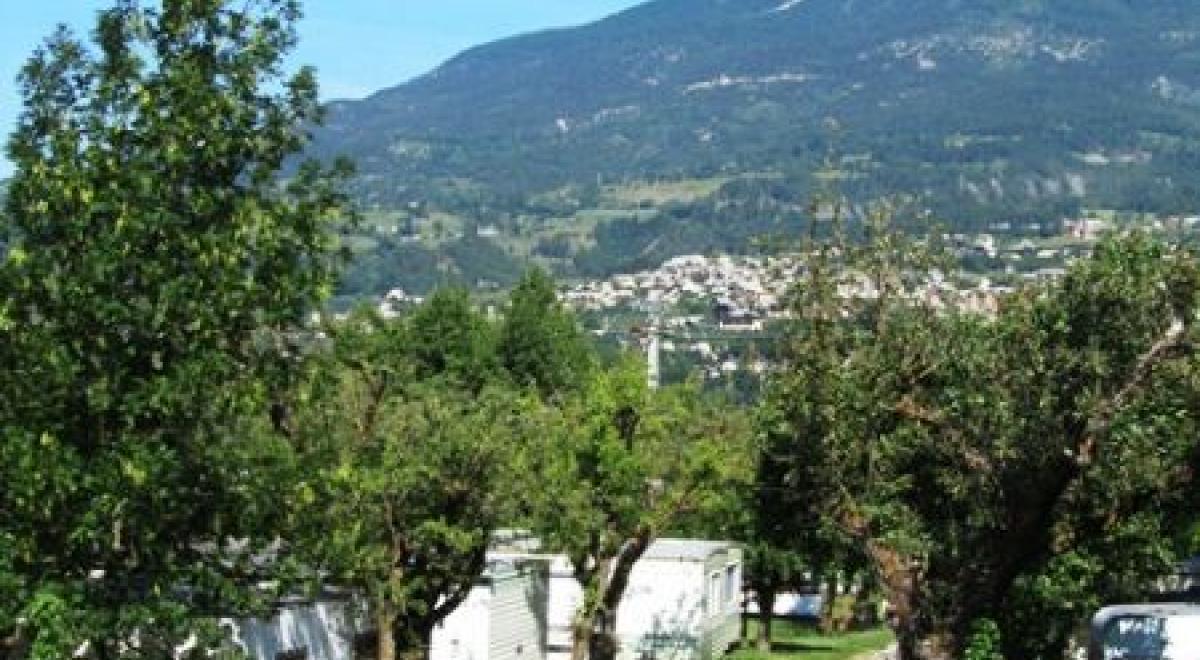 Camping La Tour EMBRUN - Camping La Tour EMBRUN
