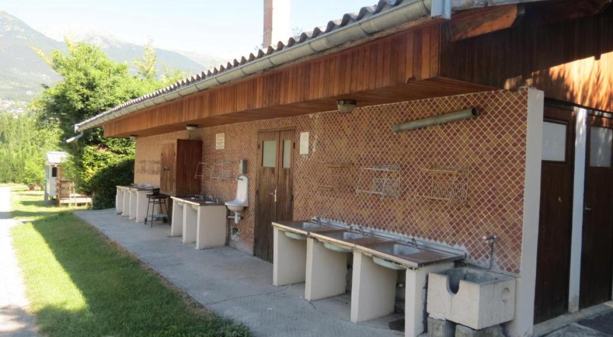 Camping La Tour EMBRUN - Camping La Tour EMBRUN