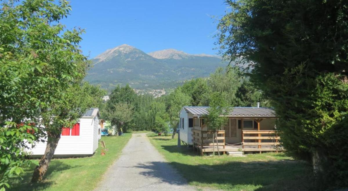 Camping La Tour EMBRUN - Camping La Tour EMBRUN