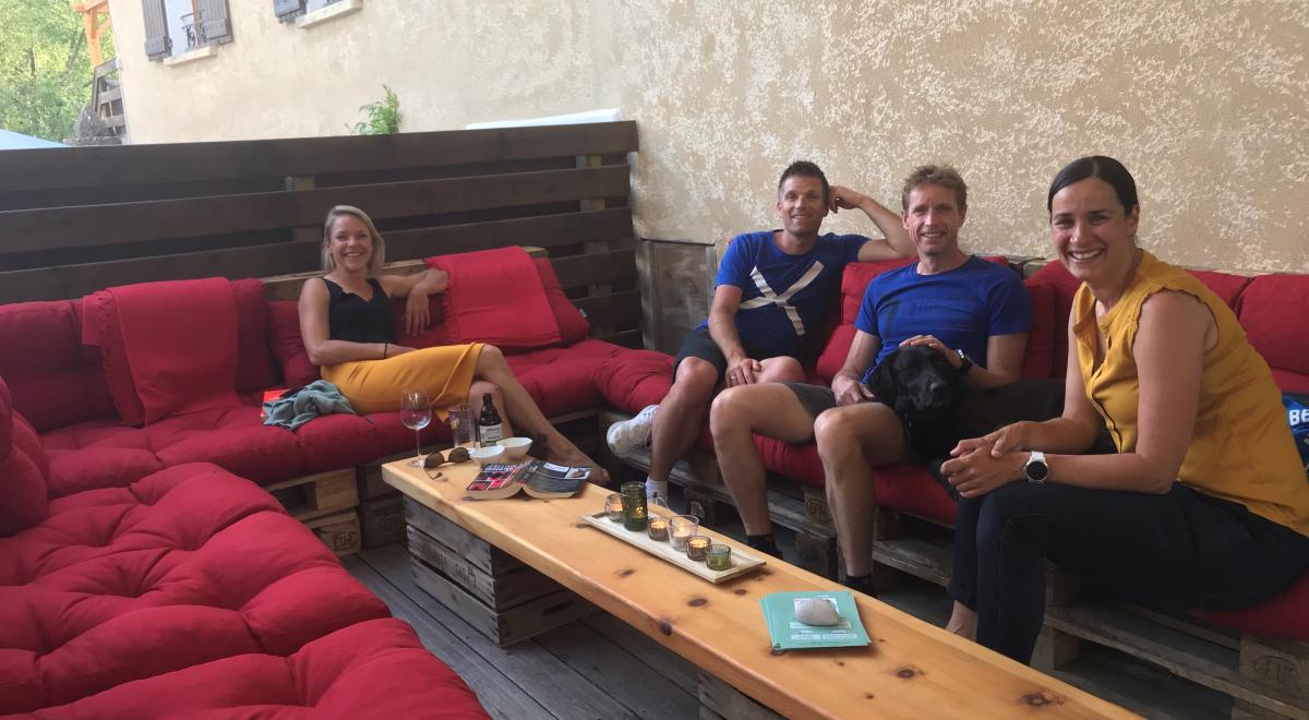 Chez Elsa Bar Brasserie - Chez Elsa Bar Brasserie Chez Elsa Bar Brasserie - Chez Elsa Bar Brasserie