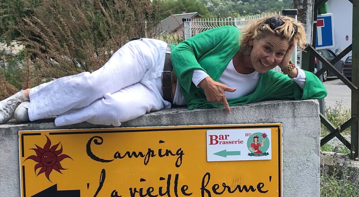 Chez Elsa Bar Brasserie - Chez Elsa Bar Brasserie Chez Elsa Bar Brasserie - Chez Elsa Bar Brasserie