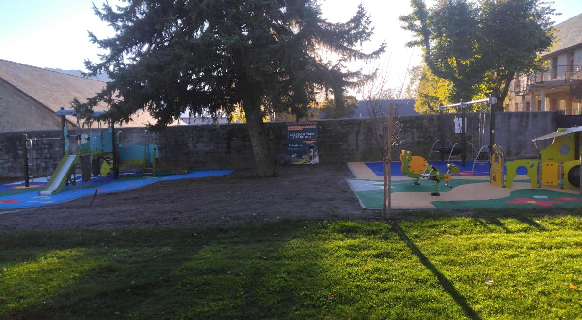 Photo Aire de jeux Jardin du Roc Embrun 2