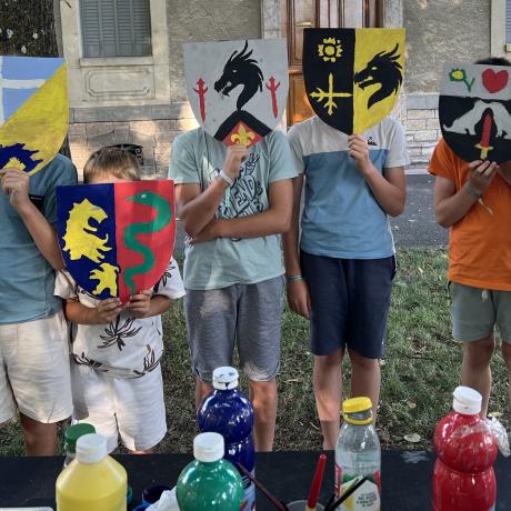 Atelier 6-12 ans : A vos boucliers chevaliers !_Embrun - Atelier 6-12 ans : A vos boucliers chevaliers !_Embrun